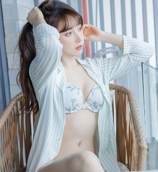 아하