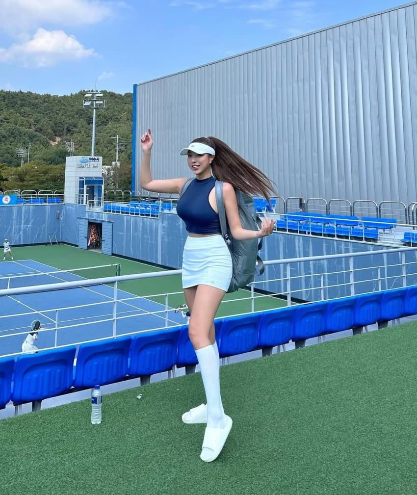 후방후방