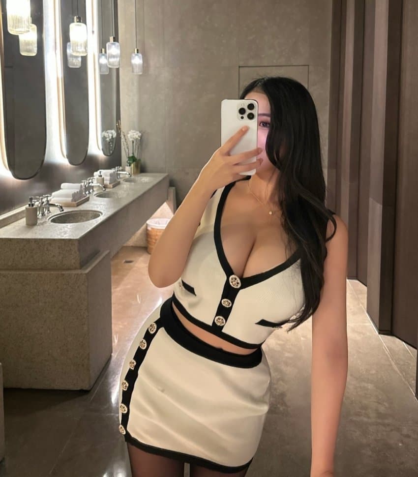 후방후방