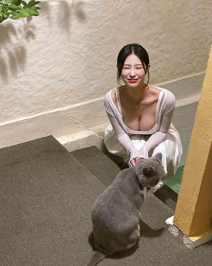 후방후방